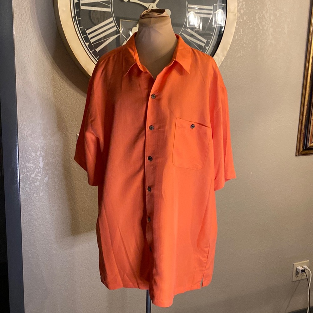 NWOT Island republic, men’s button-down shirt. - Picture 2 of 5